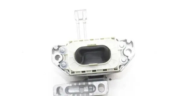 Audi A1 Engine mount bracket 2Q0199262BM