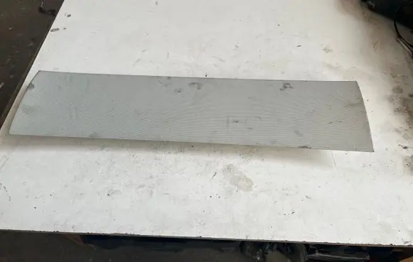 (D)pillar trim (top)