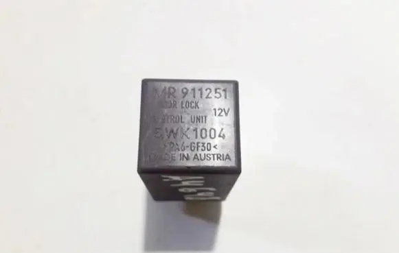 Mitsubishi Space Star Other relay mr911251 5wk1004