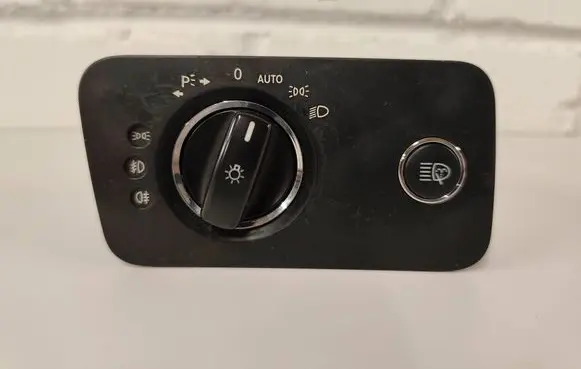 Mercedes-Benz CLS C219 Light switch A2195450104 04059130