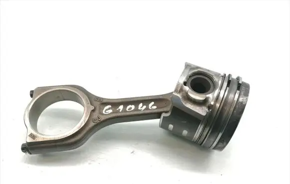 Mazda 3 II Piston with connecting rod 