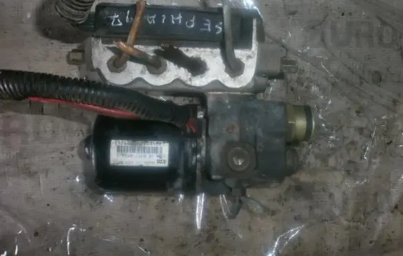 KIA Sephia ABS Pump 10045708043