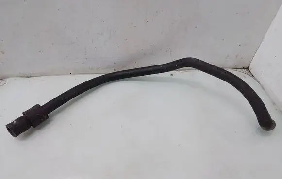 Mercedes-Benz E W124 Engine coolant pipe/hose 11K1L01