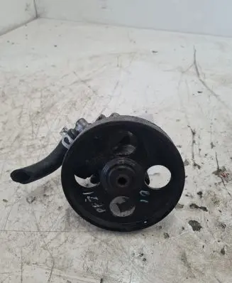 Peugeot Partner Power steering pump