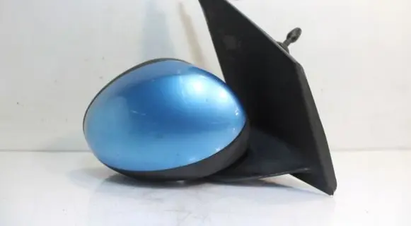 Peugeot 107 Front door electric wing mirror