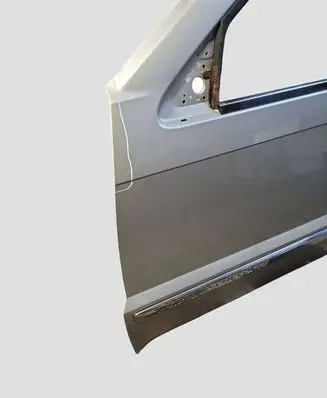 Jeep Grand Cherokee (WK) Front door