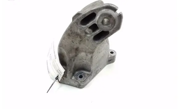 Mercedes-Benz E C207 W207 Engine mounting bracket A6422233304