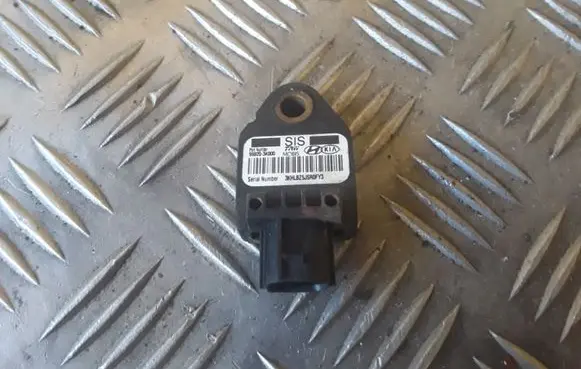 Hyundai i30 Airbag deployment crash/impact sensor 959203K000
