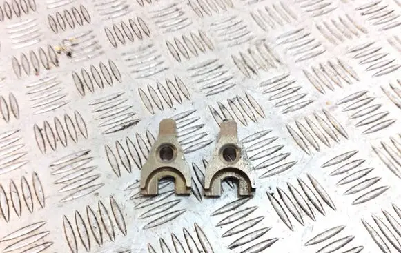 BMW 4 F36 Gran coupe Fuel Injector clamp holder