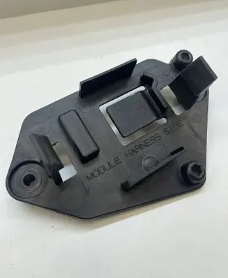 Cadillac Escalade IV Engine control unit holder 22916297