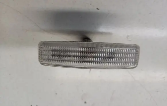 BMW 5 E39 Front fender indicator light 9407958 2496299