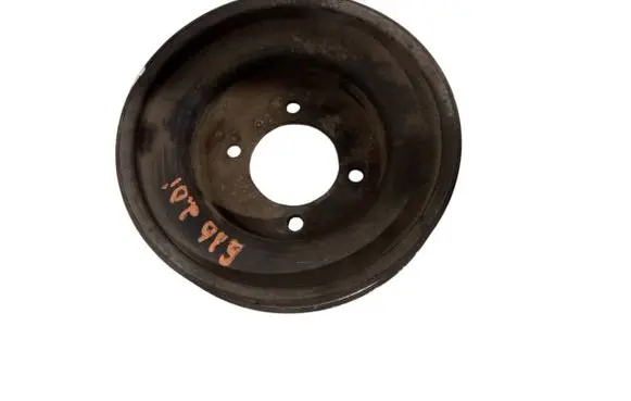 BMW 3 E36 Water pump pulley 1722567