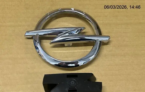 Opel Insignia B Manufacturer badge logo/emblem OPINSIG2324 13491205 551004542