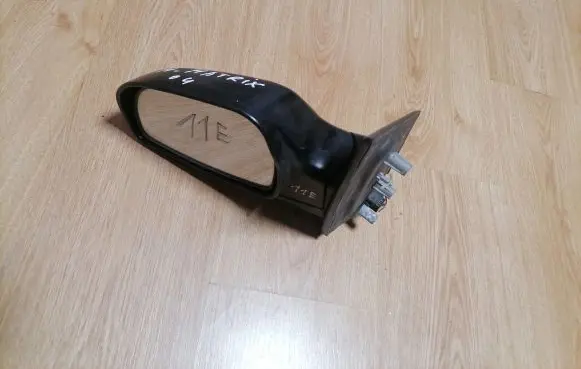 Hyundai Matrix Front door electric wing mirror 012172 012173 022172