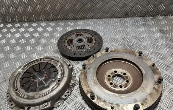 Ford Fiesta Clutch set kit H1BQ6375AB H1B17563BB H1B17550BB