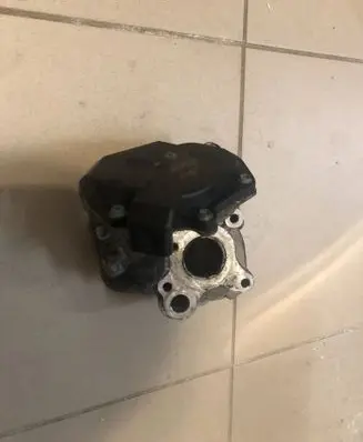 Mercedes-Benz GLA W156 X156 EGR valve A6511400660