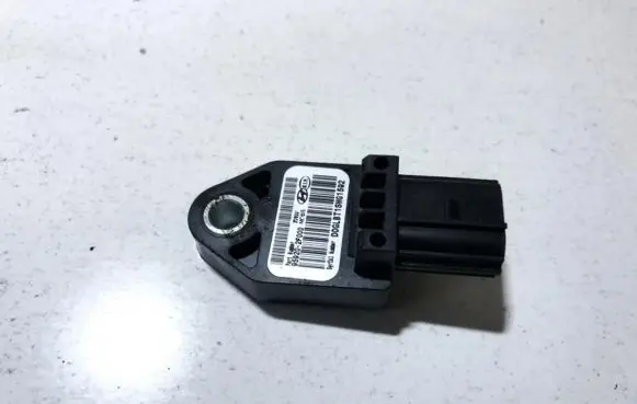 KIA Cerato Airbag deployment crash/impact sensor 959202f000 95920-2f000