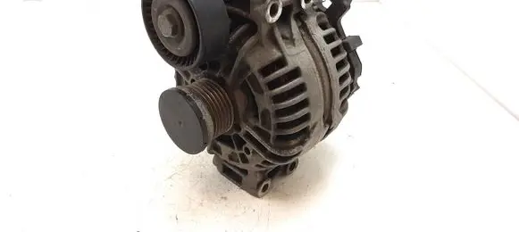 BMW 3 E46 Generator/alternator 0124525045 7521384