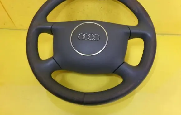 Audi A4 S4 B6 8E 8H Steering wheel 61334005B 61334166A