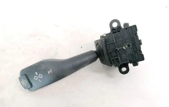 BMW 3 E46 Indicator stalk 8363668M 01104010