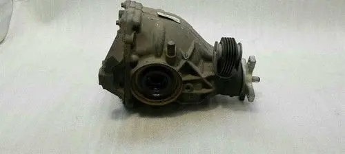 Mercedes-Benz C W205 Rear differential/diff mount bracket A2043502162