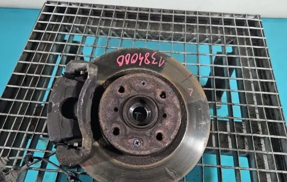 Suzuki Swift II Front wheel hub spindle knuckle IMPRK1384000