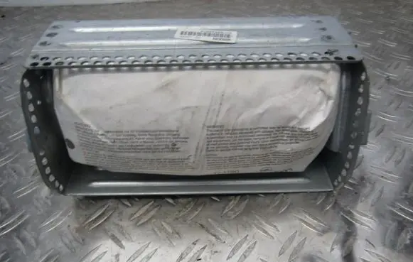Audi A4 S4 B5 8D Passenger airbag 8d0880201b