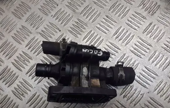 Ford Focus Thermostat/thermostat housing 9647767180