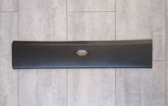 Opel Movano B Rear fender molding trim 768F30003R