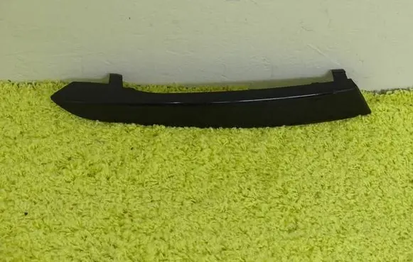 Volvo V70 Front bumper splitter molding 31353449