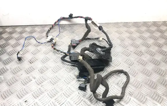 Opel Vectra C Front door wiring loom 13203692 20040C15 0120051207131633