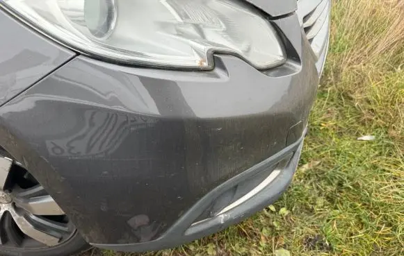 Peugeot 2008 I Front bumper