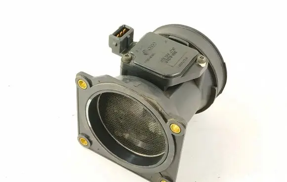 Audi A6 S6 C5 4B Mass air flow meter 078133471C AFH70-08C