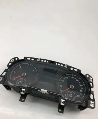 Volkswagen Golf VII Speedometer (instrument cluster) 5G0920860A