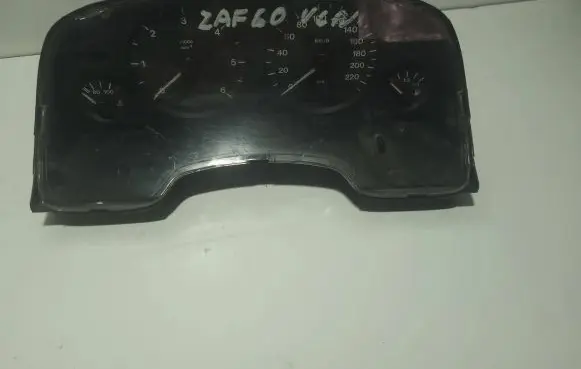 Opel Zafira A Speedometer (instrument cluster) 24419561 24419561HU 110080040005