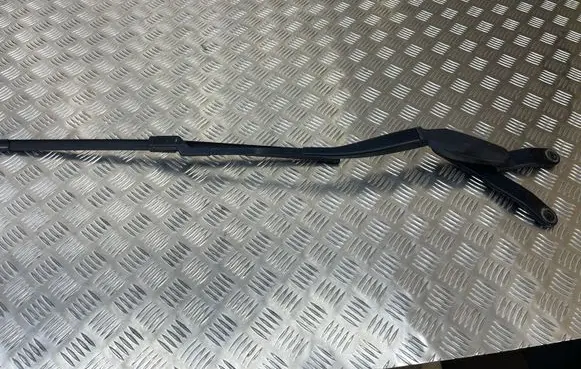 Mercedes-Benz E W212 Front wiper blade arm A2128201644