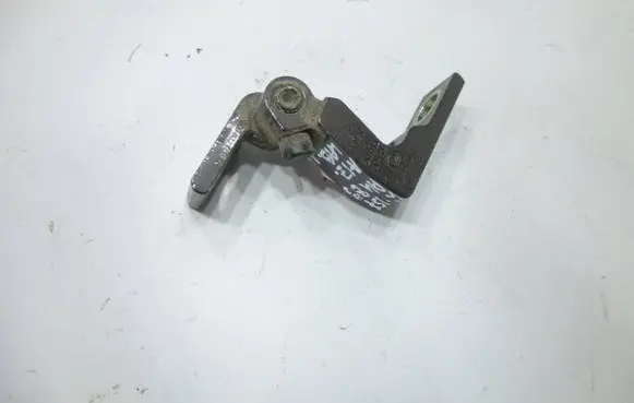 Audi A4 S4 B9 Rear door lower hinge 8W0833404A A046574