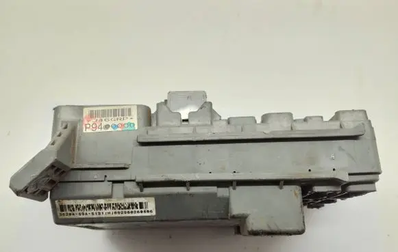 Honda CR-V Fuse module P9400000 J46GRP 31302071
