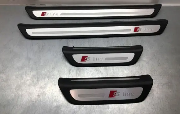 Audi Q3 8U sill trim set (inner) 8U0853374B