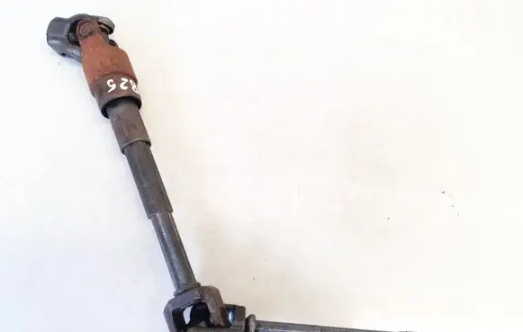 Audi A6 S6 C6 4F Steering wheel axle 063033