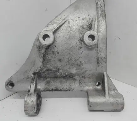 Audi A6 S6 C5 4B A/C compressor mount bracket 059260885F