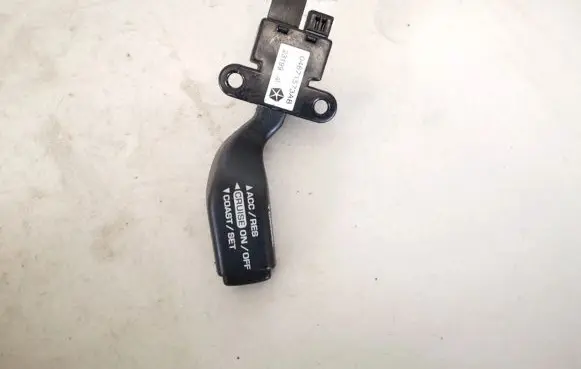 Chrysler PT Cruiser Cruise control switch 04671573ab