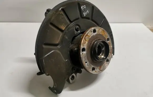 Volkswagen Eos Front wheel hub