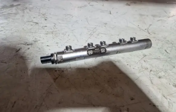 Toyota Verso Fuel main line pipe 782346003