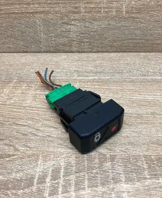 Renault Scenic I Central locking switch button RENAULTDOORSWITCH WITHPLUG