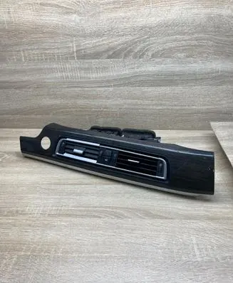BMW 7 F01 F02 F03 F04 Dash center air vent grill 9115859 9192351