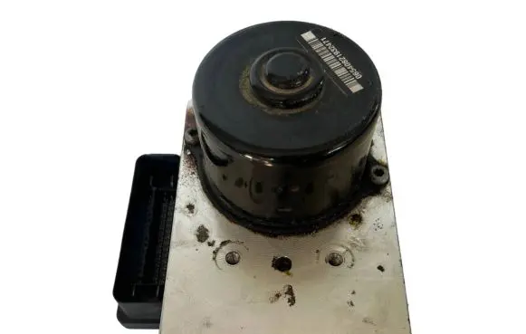 Volvo XC90 ABS Pump 30793445 P30793444
