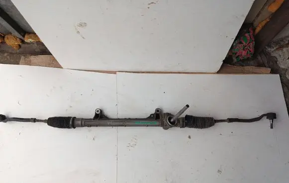 Renault Megane II Steering rack 7955501009
