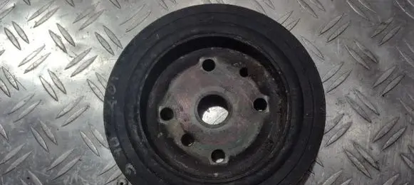 Volvo S40, V40 Crankshaft pulley