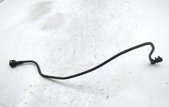 Peugeot 5008 Engine coolant pipe/hose